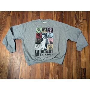 Taylor Swift Eras Tour Womens Large Crewneck